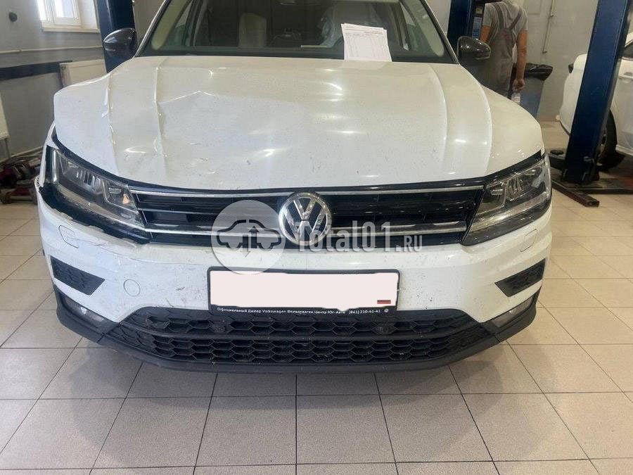 Фото Volkswagen Tiguan 28