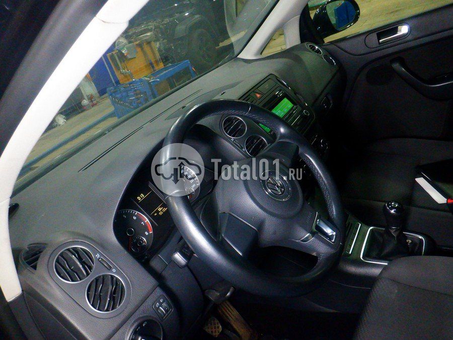 Фото Volkswagen Golf Plus 68