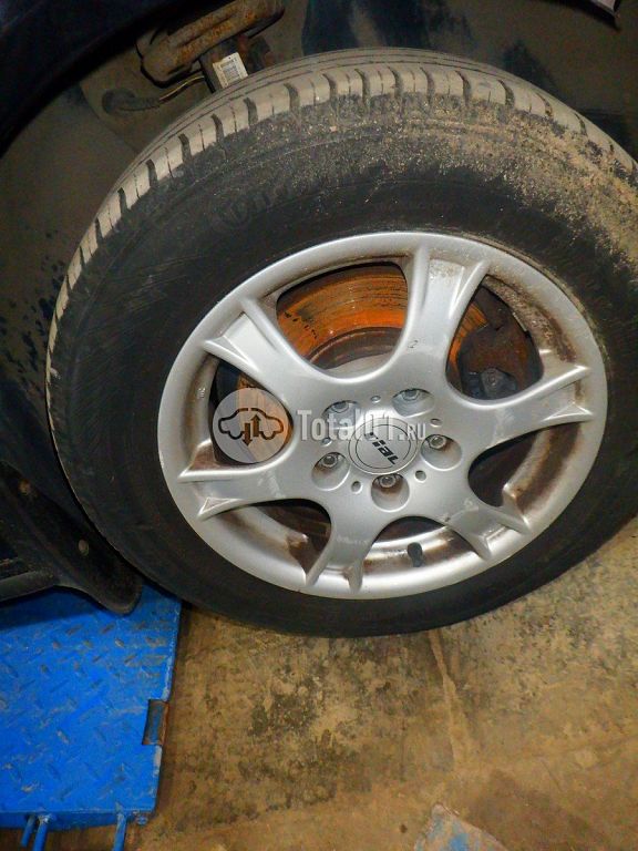 Фото Volkswagen Golf Plus 78