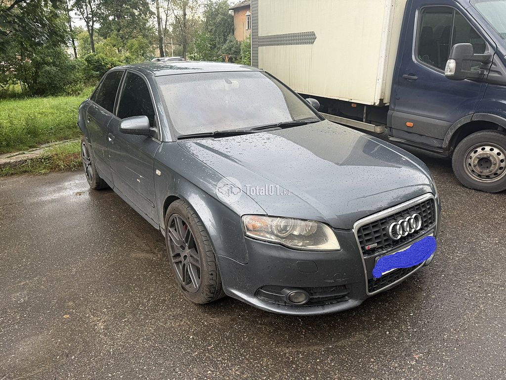 Фото Audi A4 4