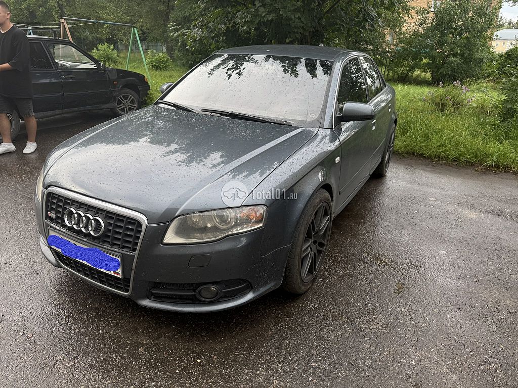 Фото Audi A4 6
