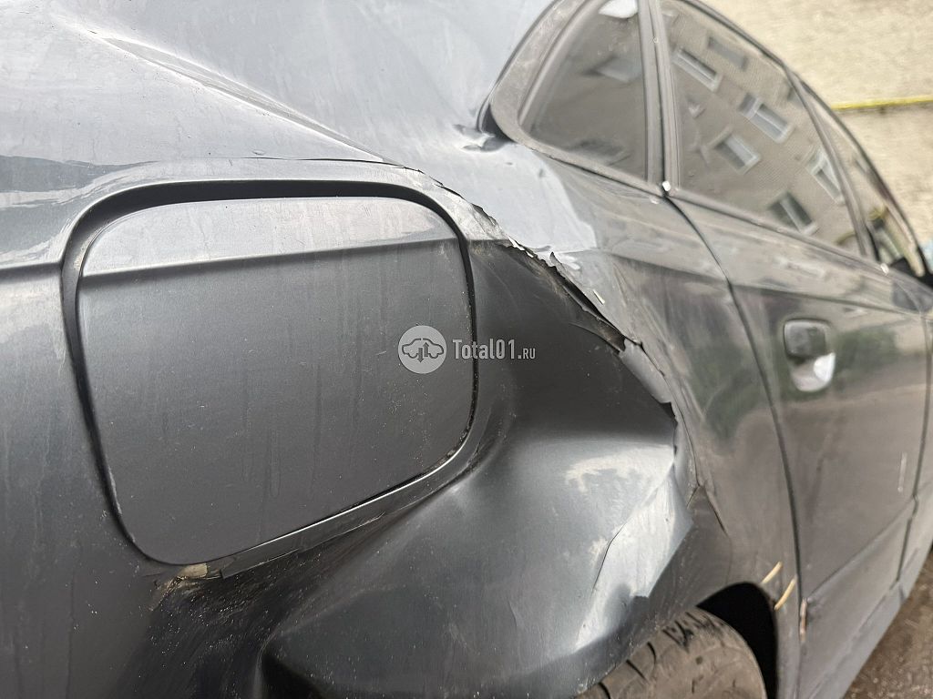 Фото Audi A4 26