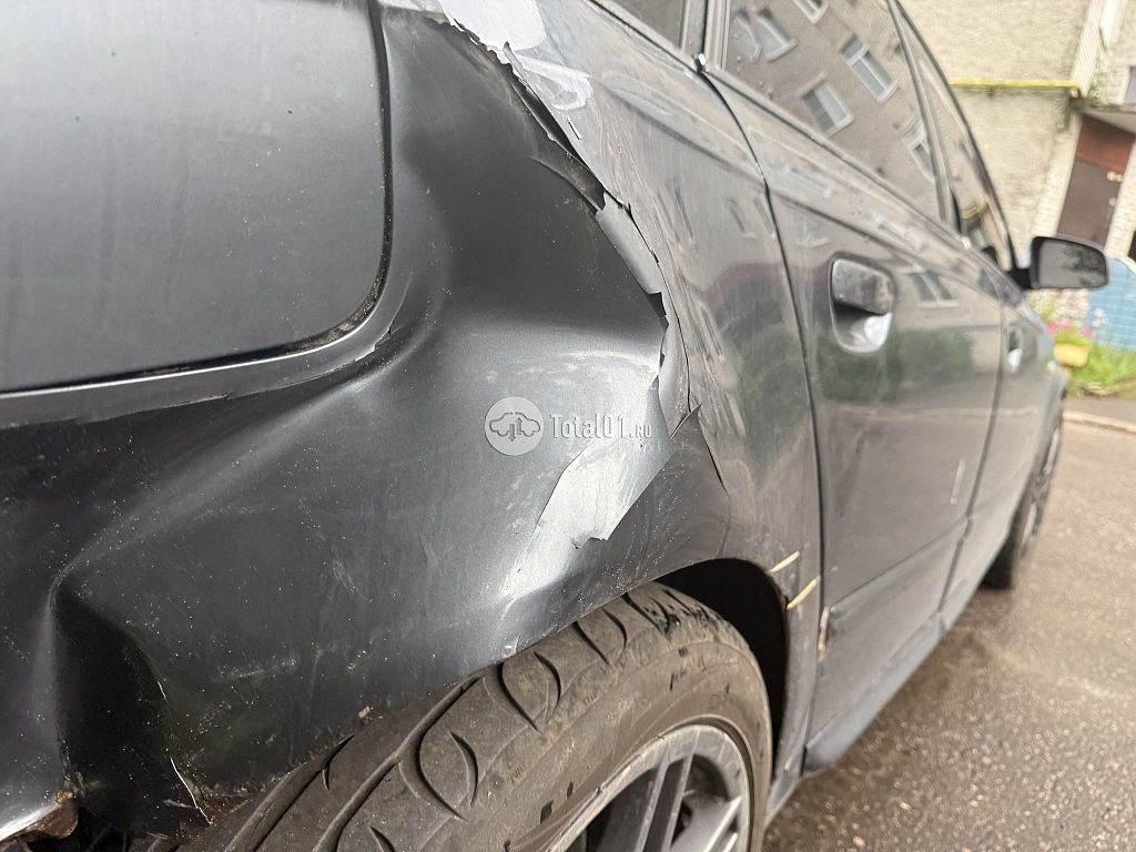 Фото Audi A4 28