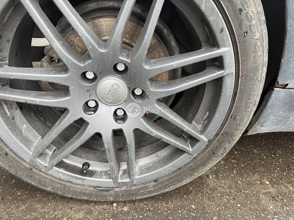 Фото Audi A4 104