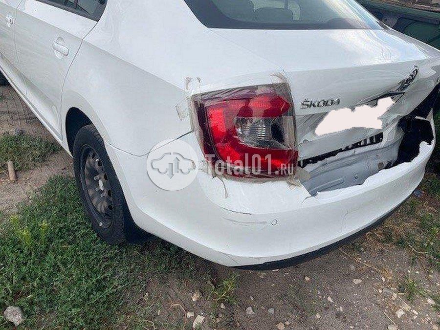 Фото Skoda Rapid 16
