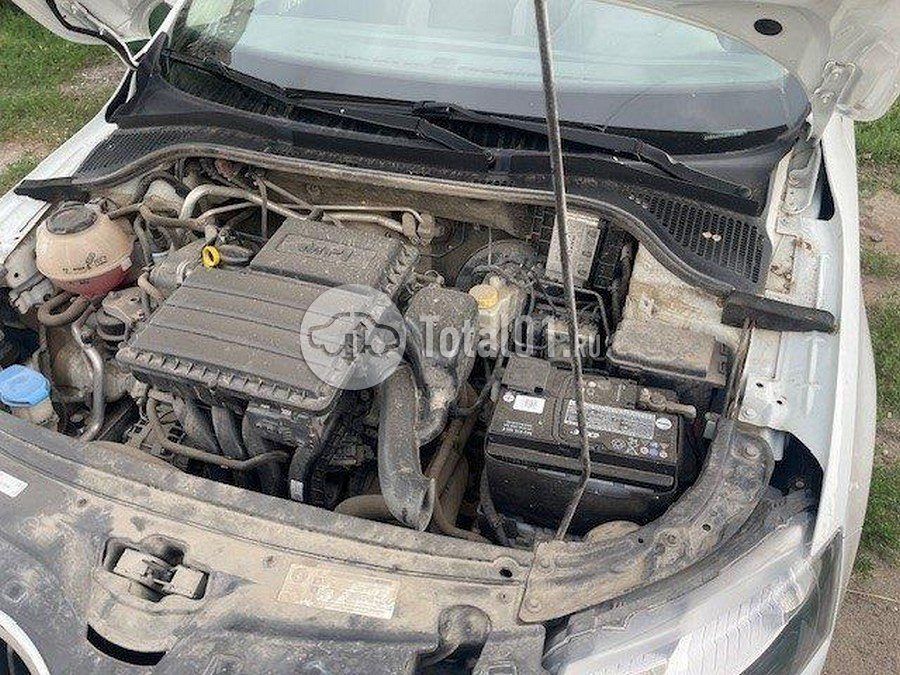 Фото Skoda Rapid 32