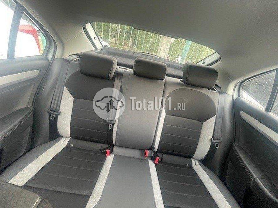 Фото Skoda Rapid 52