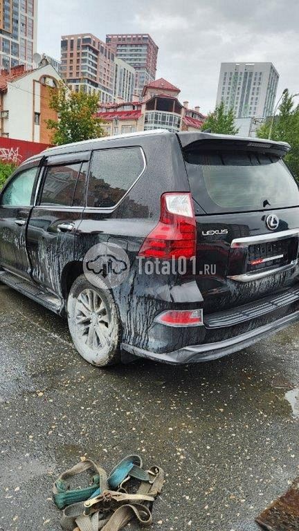 Фото Lexus GX 26