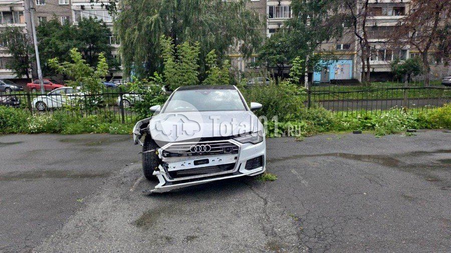 Фото Audi A6 90