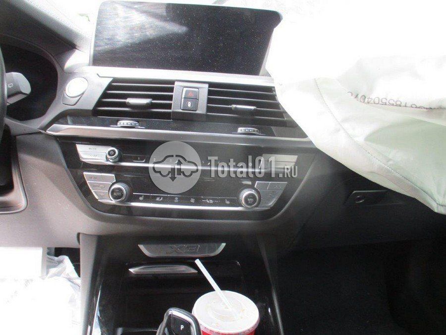Фото BMW X3 128