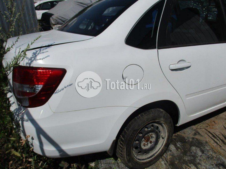 Фото ВАЗ (LADA) Granta 36