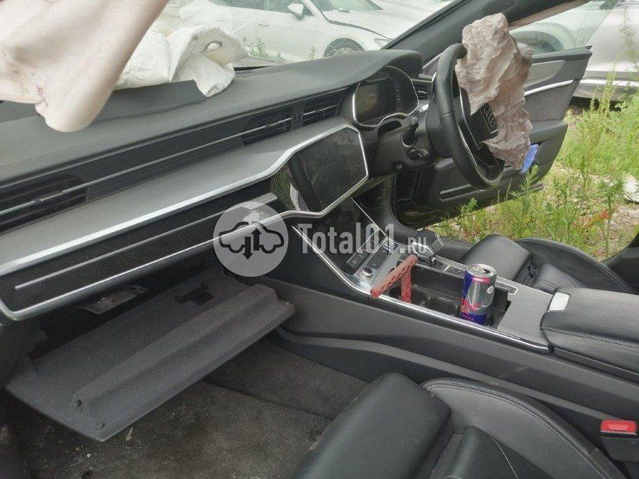 Фото Audi A7 44