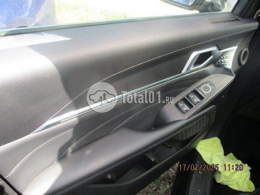 Фото Haval F7 26