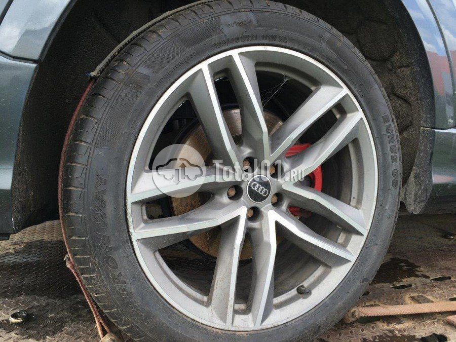 Фото Audi Q8 34