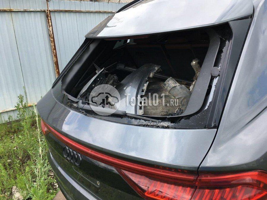 Фото Audi Q8 60