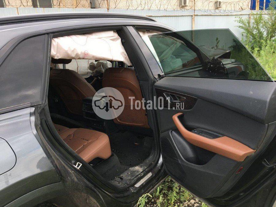Фото Audi Q8 96