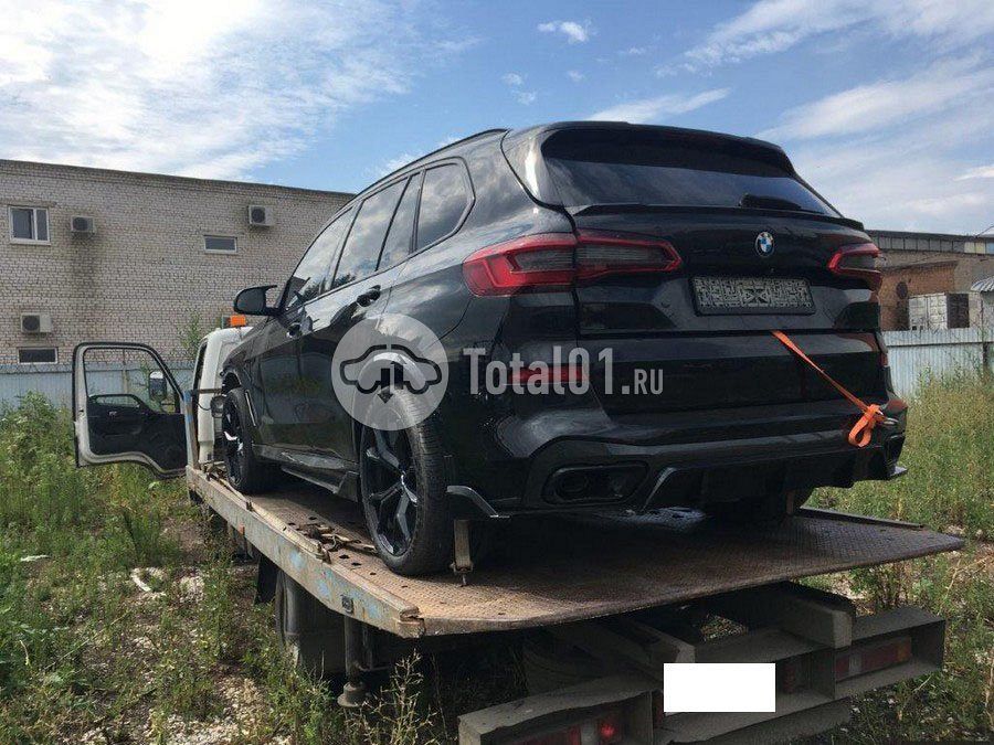 Фото BMW X5 4