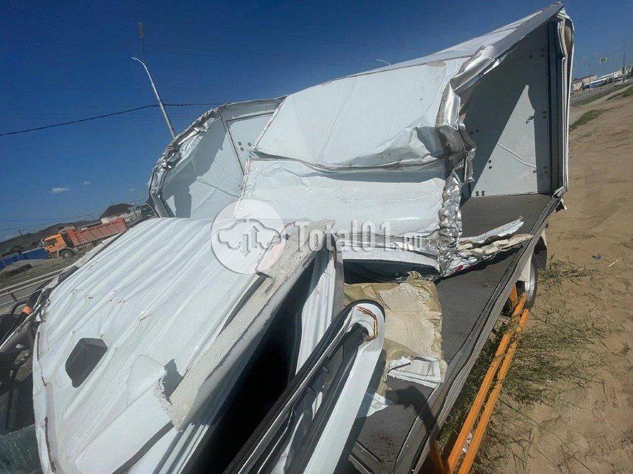 Фото Isuzu Elf (N-series) 76