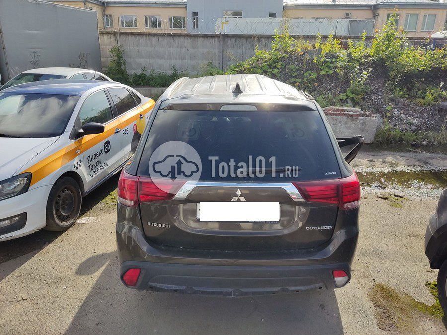 Фото Mitsubishi Outlander 20