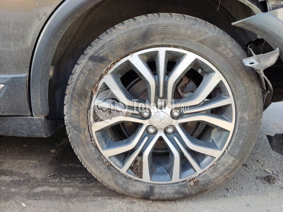 Фото Mitsubishi Outlander 94