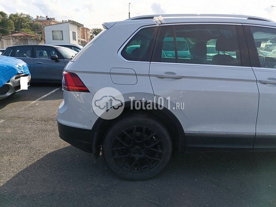 Фото Volkswagen Tiguan 24