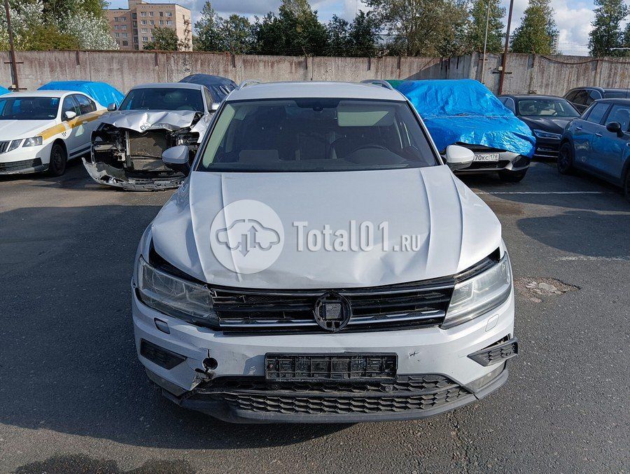 Фото Volkswagen Tiguan 26
