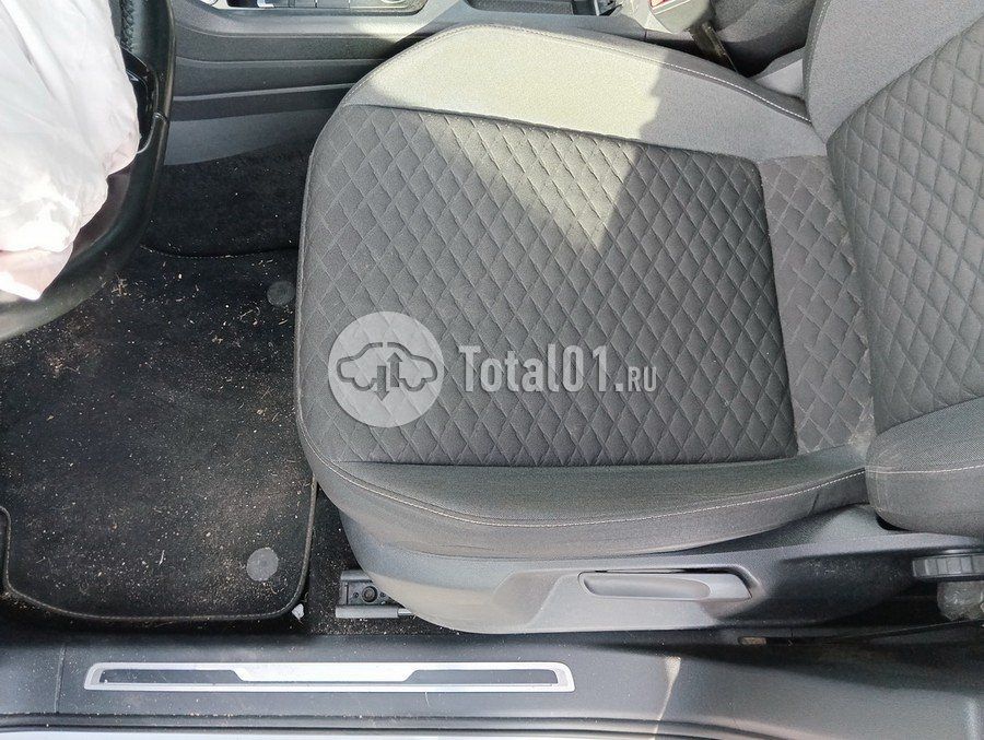 Фото Volkswagen Tiguan 50