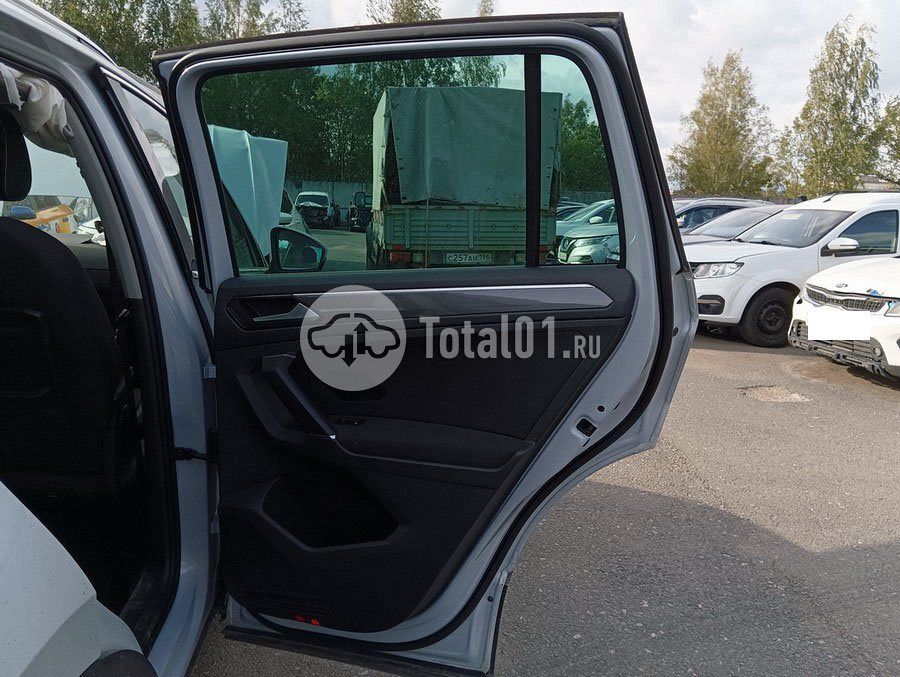Фото Volkswagen Tiguan 96