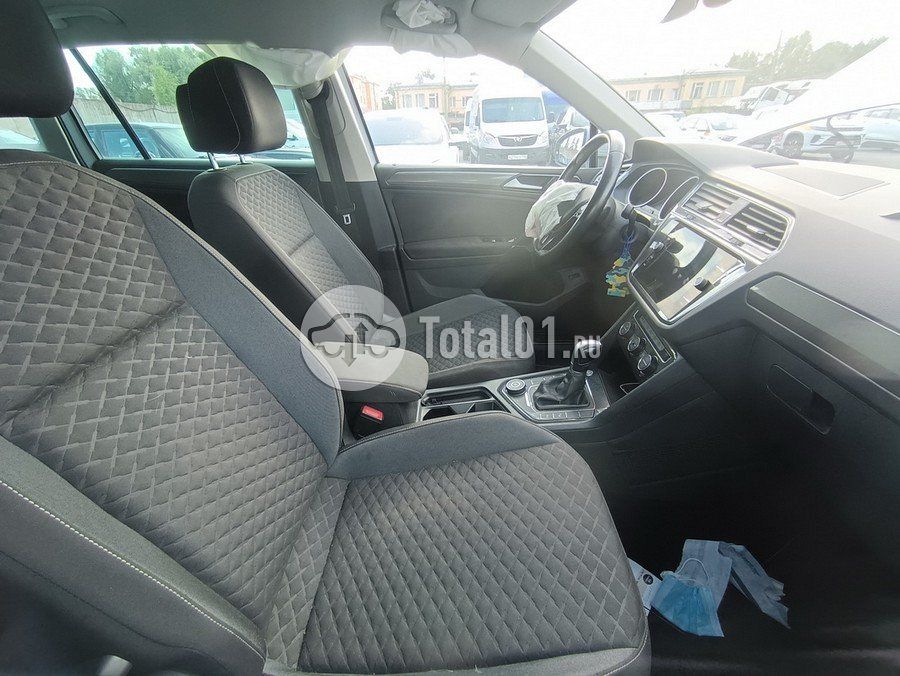 Фото Volkswagen Tiguan 118