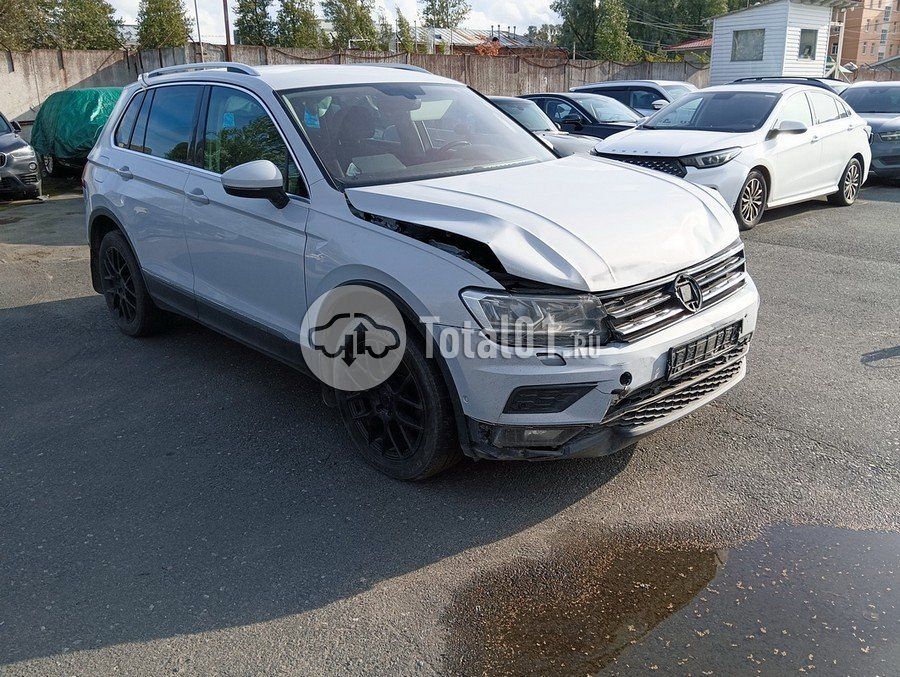 Фото Volkswagen Tiguan 150