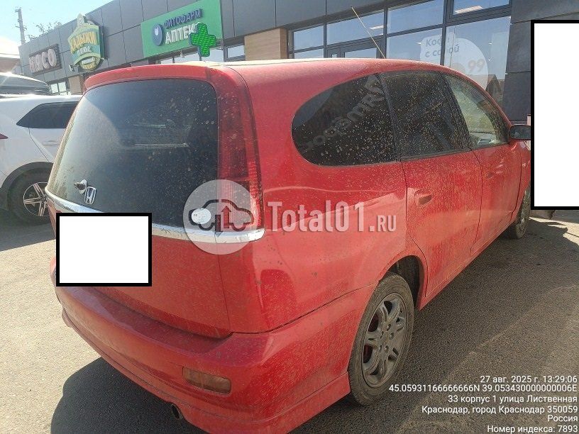 Фото Honda Stream 12