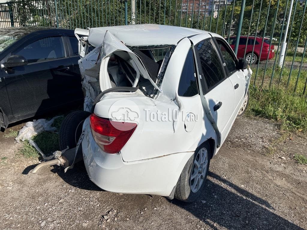 Фото ВАЗ (LADA) Granta 6