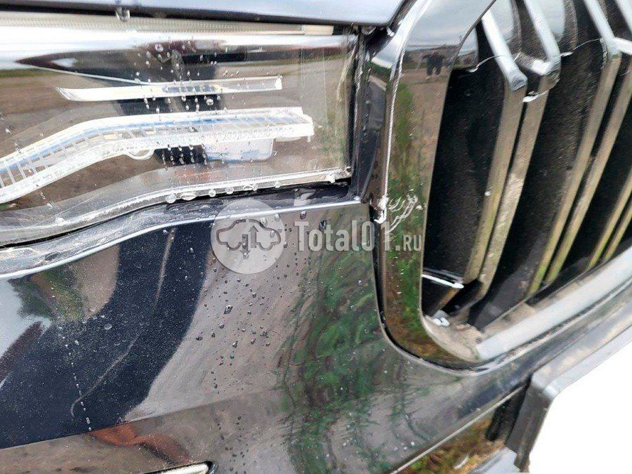 Фото BMW X7 26