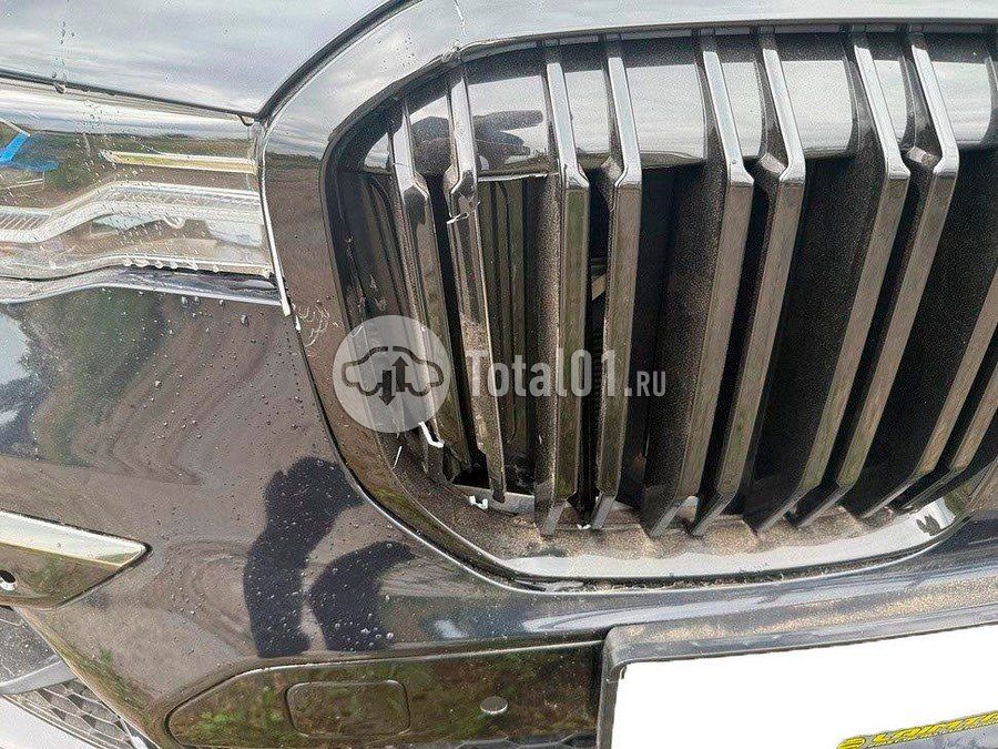 Фото BMW X7 120