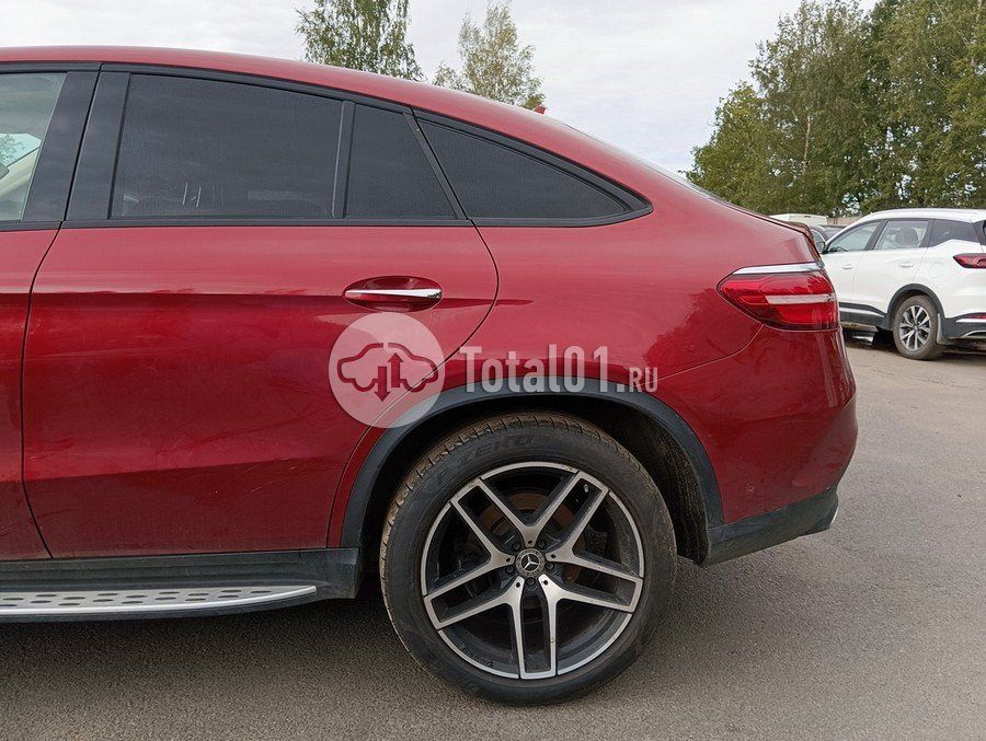 Фото Mercedes-Benz GLE-класс 14