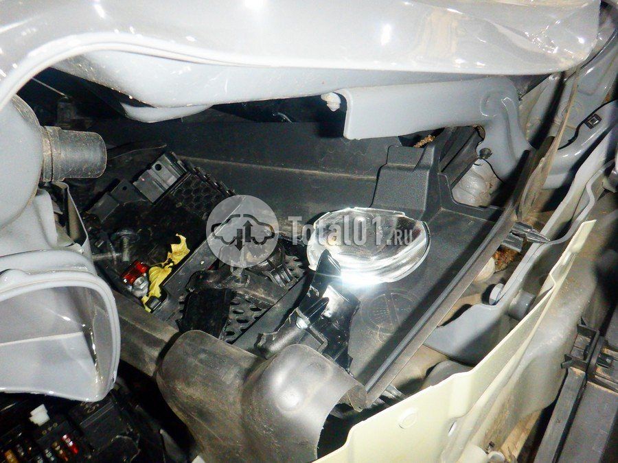 Фото Volkswagen ID4 180