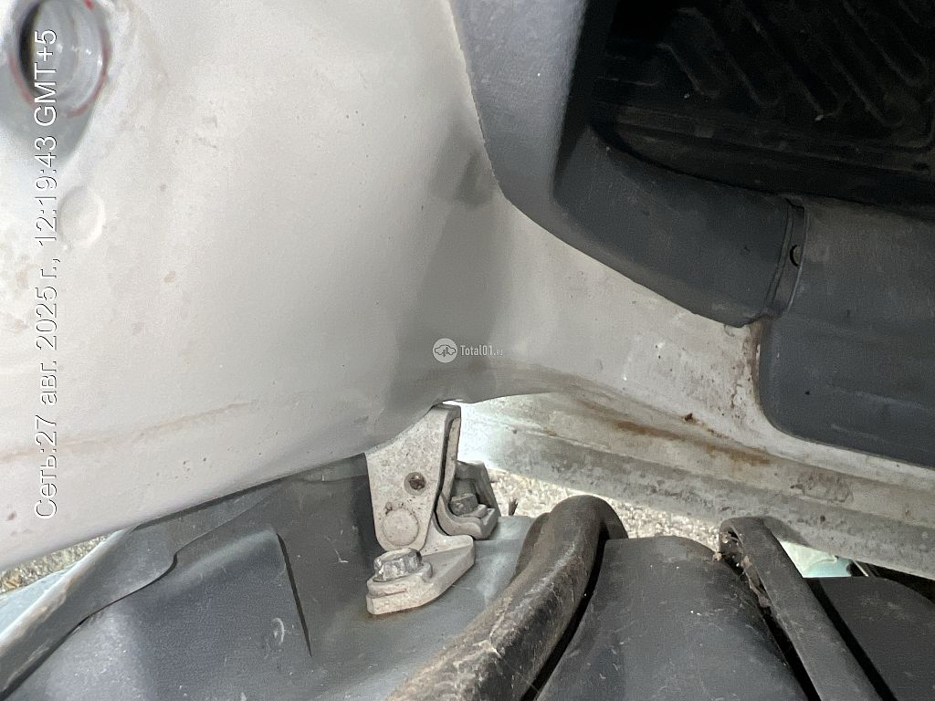 Фото Mitsubishi Lancer Cedia 82