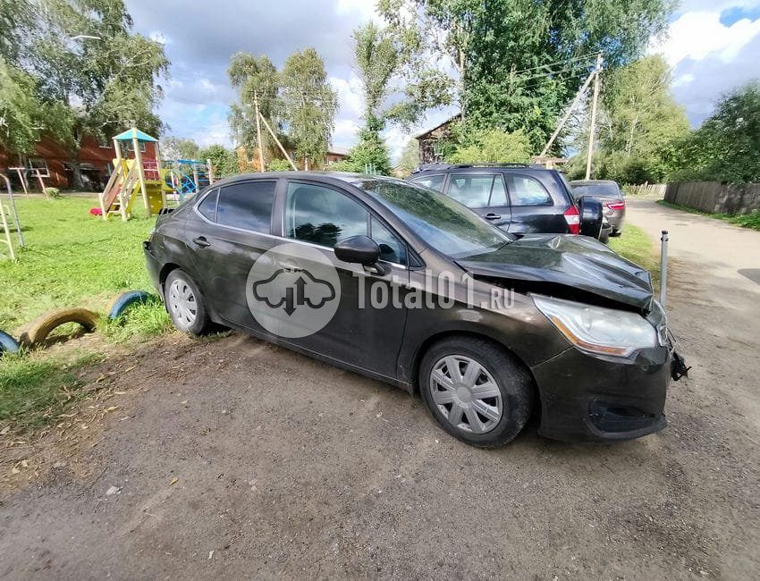 Фото Citroen C4 8