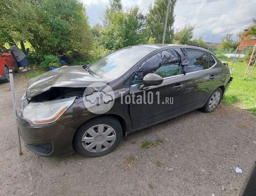 Фото Citroen C4 12