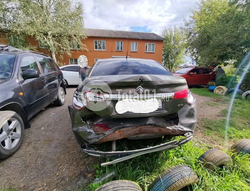 Фото Citroen C4 14