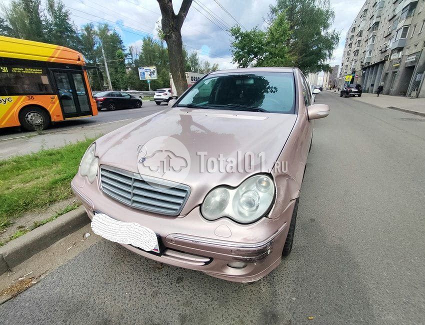 Фото Mercedes-Benz C-класс 4