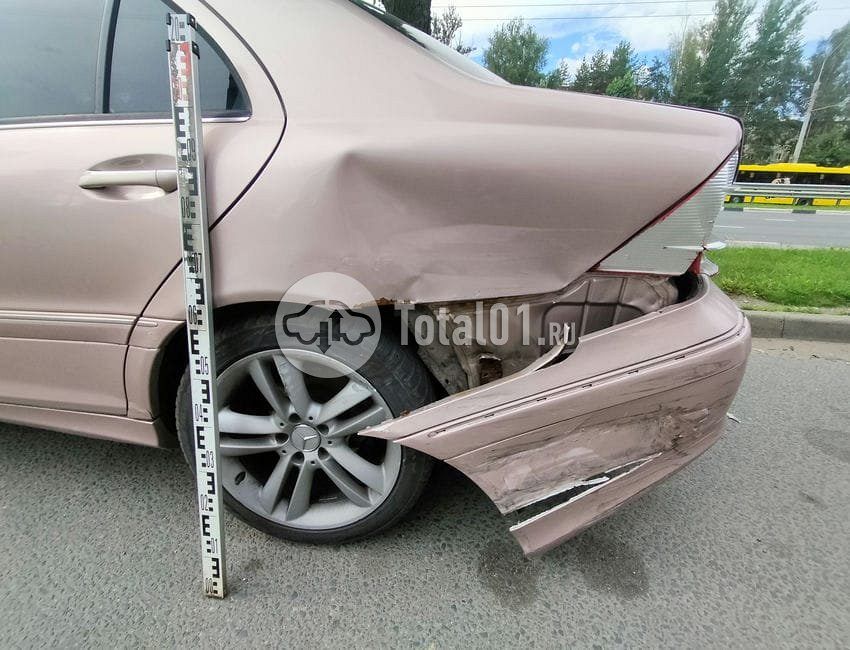 Фото Mercedes-Benz C-класс 16