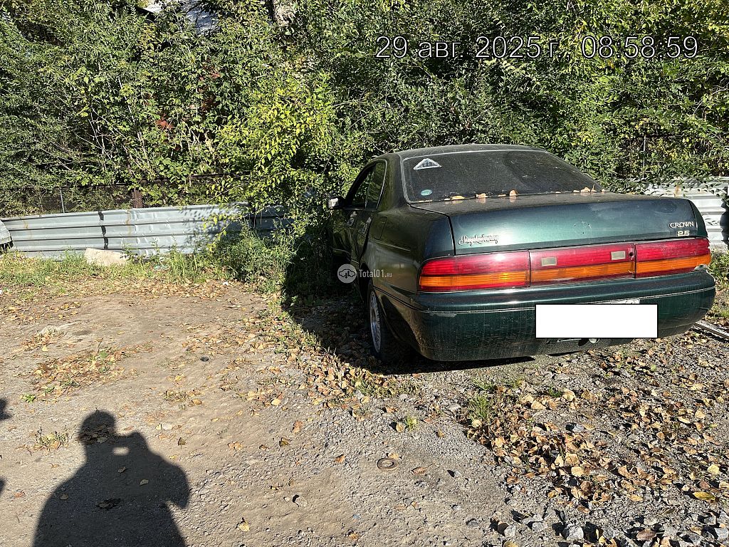 Фото Toyota Crown 2