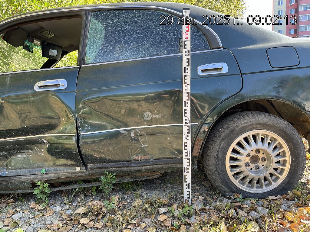 Фото Toyota Crown 18