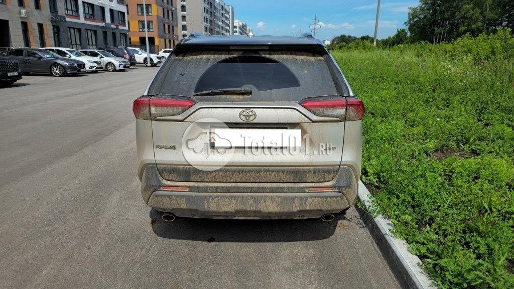 Фото Toyota RAV4 10