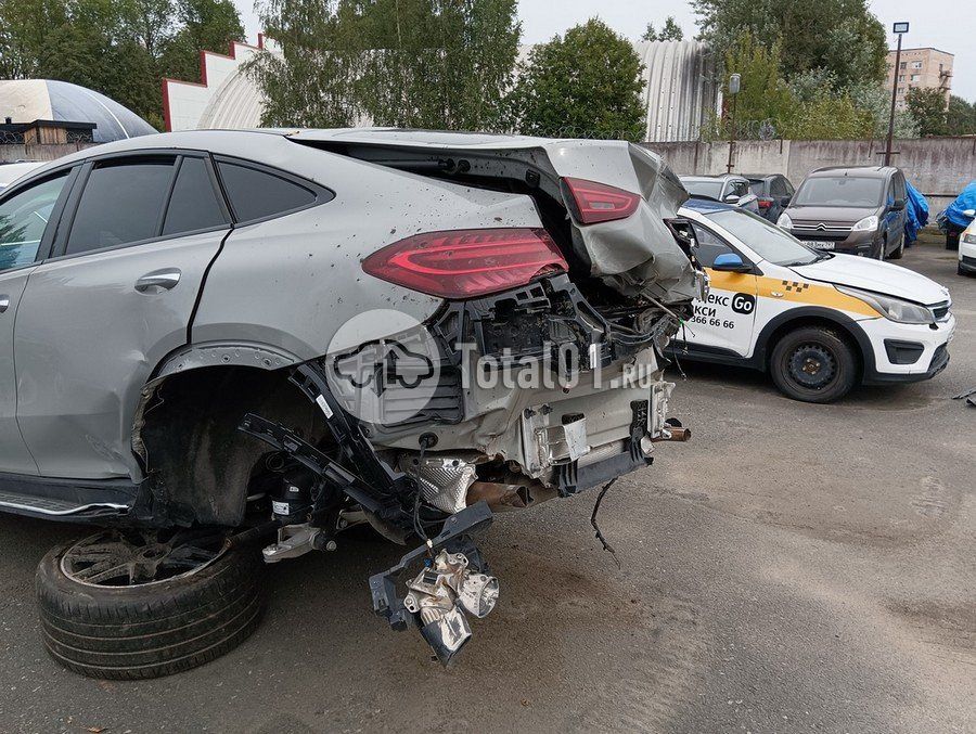 Фото Mercedes-Benz GLE-класс AMG 16