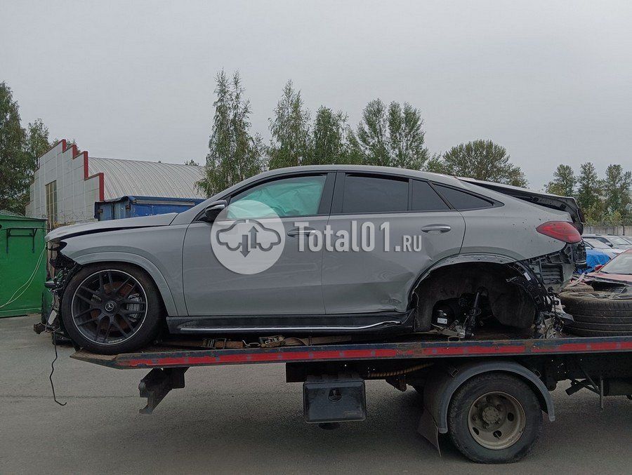 Фото Mercedes-Benz GLE-класс AMG 68