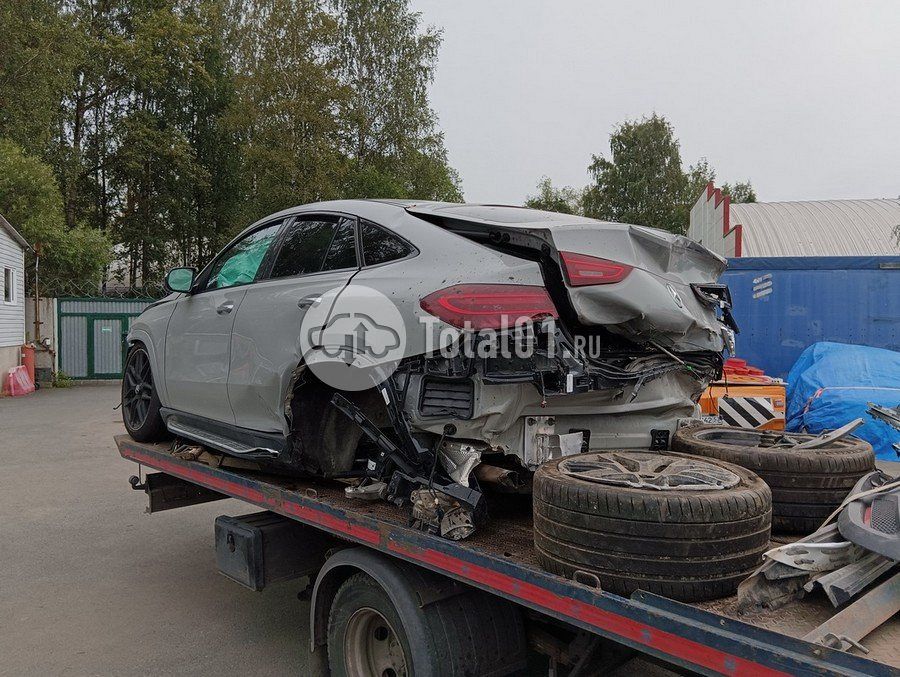 Фото Mercedes-Benz GLE-класс AMG 90