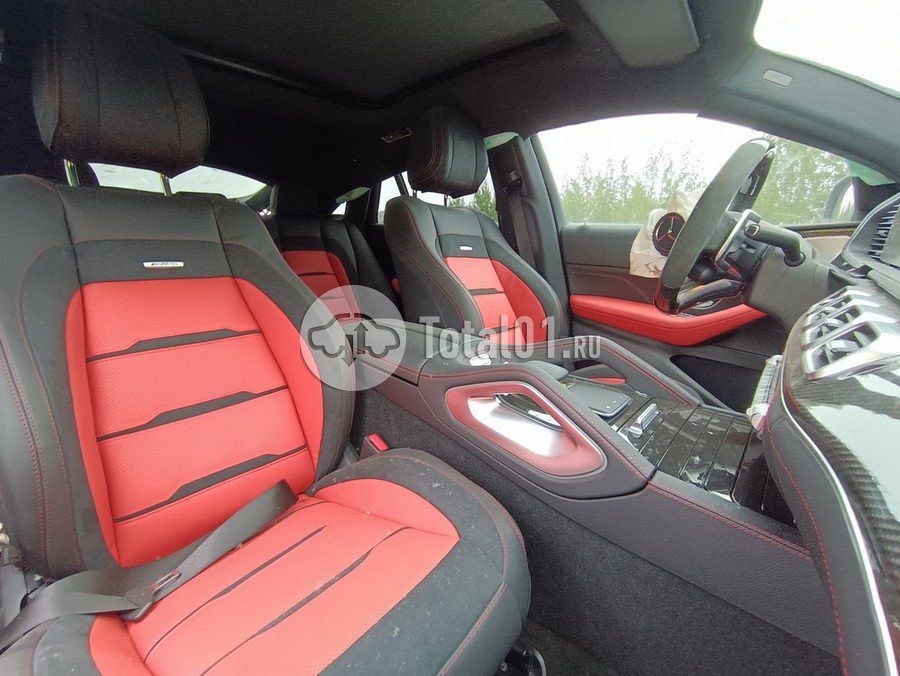 Фото Mercedes-Benz GLE-класс AMG 110