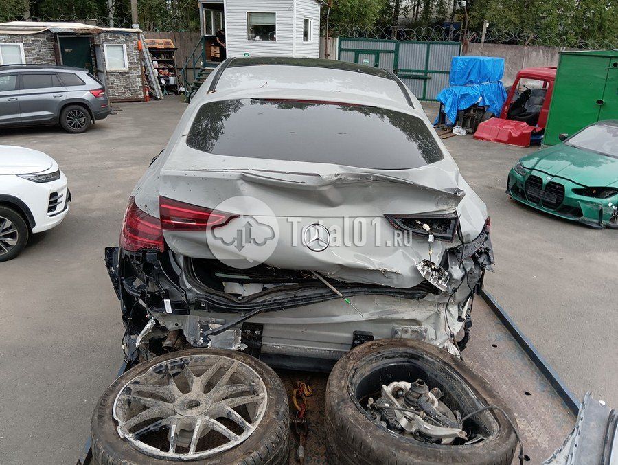 Фото Mercedes-Benz GLE-класс AMG 112